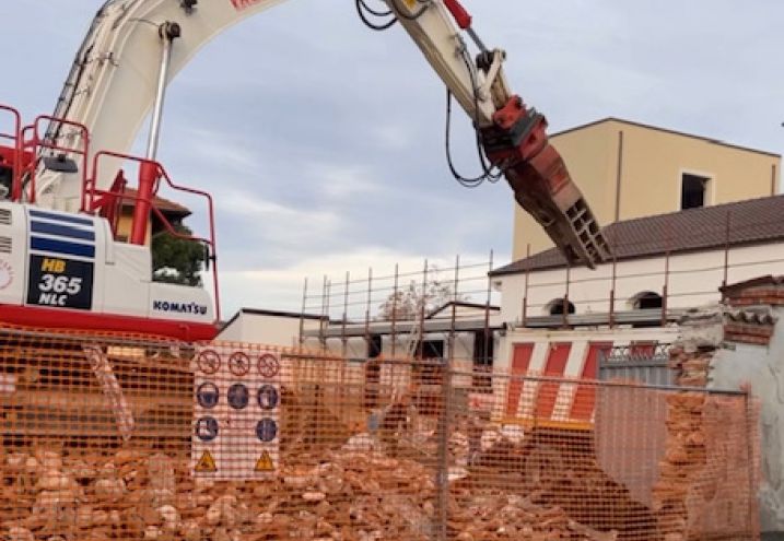 Cantiere di Via San Sebastiano n° 20 lotto 4 Cantiere di Via San Sebastiano n° 20 lotto 4